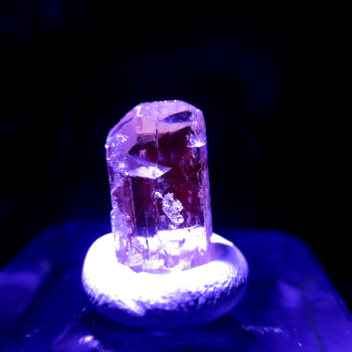 Topaze Impérial Mauve Naturelle – 14 Carats – Brésil – Cristal Rare – Neuf Sans Emballage